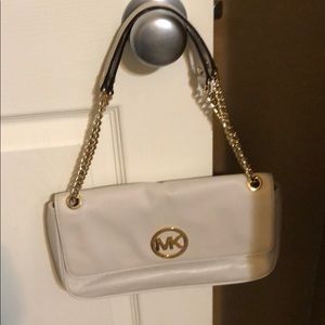 Michael Kors shoulder purse.